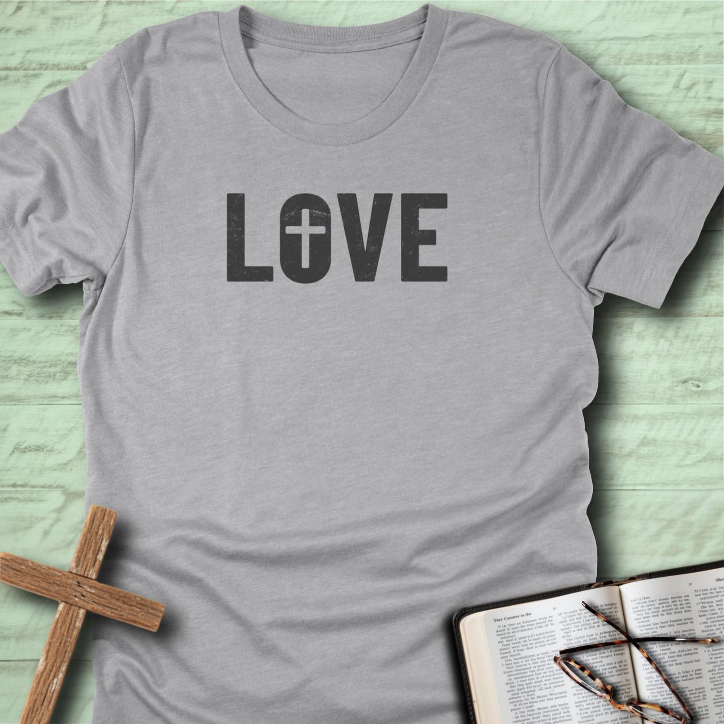 Love T-Shirt